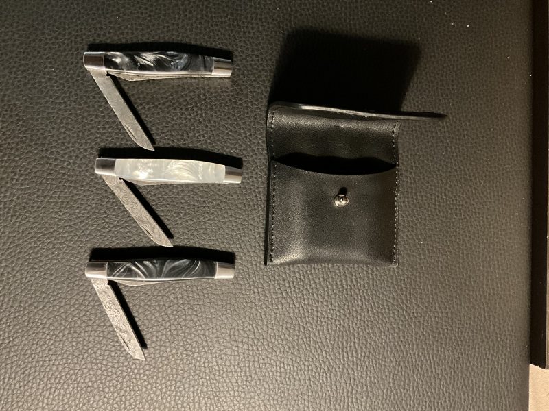 Canifs Artisan Color-Changing Knives