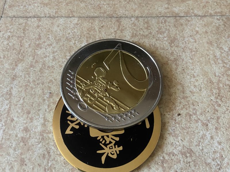 Pièces Jumbo Flipper Coin 2 euros (70 mm) + Coquille + 2 pièce chinoises jumbo (LUNATES)