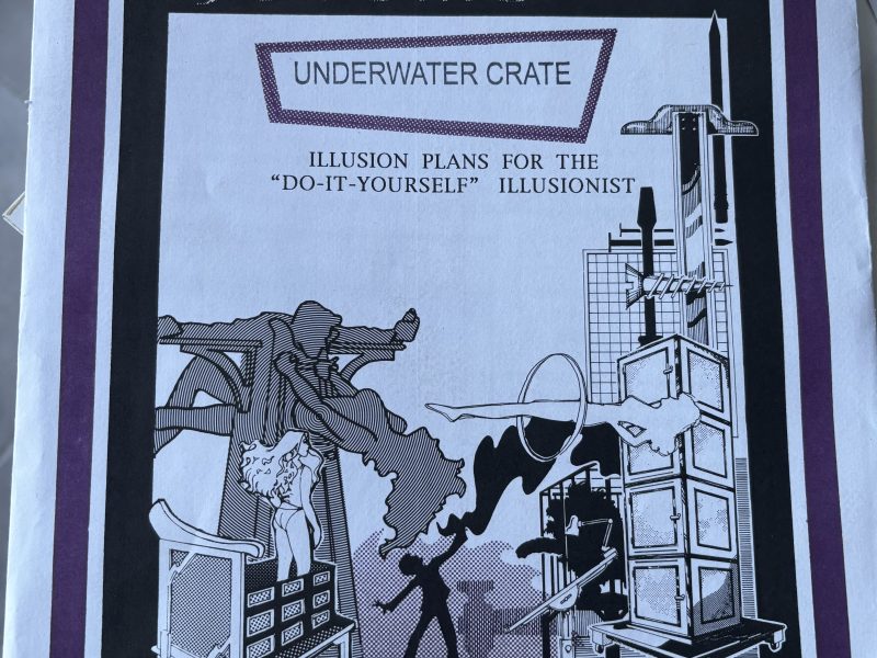 Vends livres/ plans grandes illusions en anglais- RARE