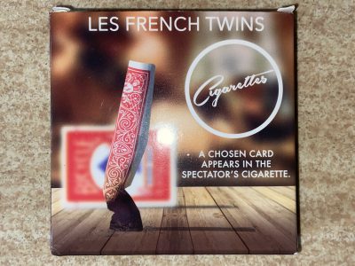 Cigarettes (dos Rouge) des French Twins