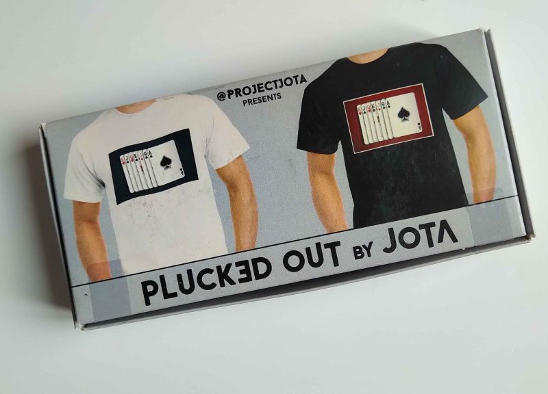 PLUCKED OUT : Effets "hyper visuels de magie" avec votre tee-shirt !